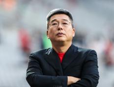 刘建宏：足协是一套人马拿两块牌子，因体育总局直接出面FIFA不认
